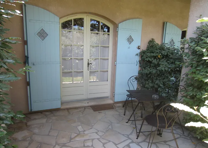 Villa Glanum EtSpa Hotel